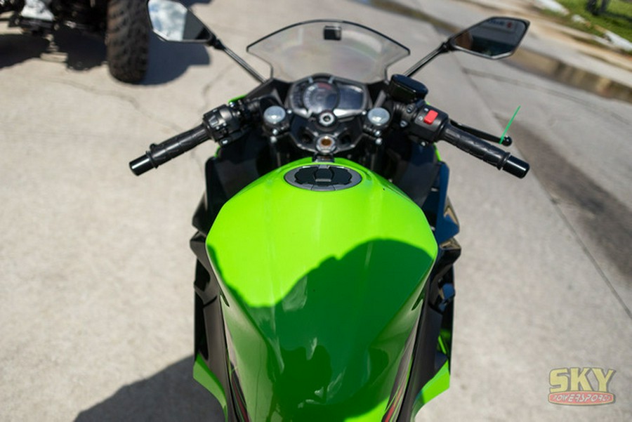 2018 Kawasaki Ninja 400 KRT Edition