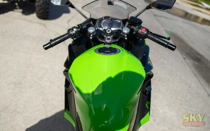 2018 Kawasaki Ninja 400 KRT Edition