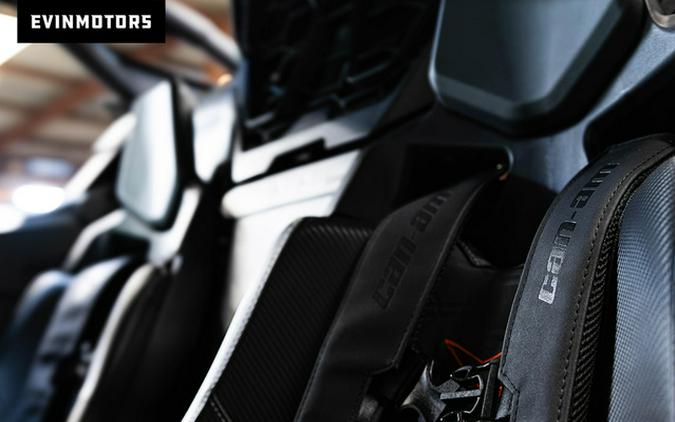 2025 Can-Am Maverick R MAX X