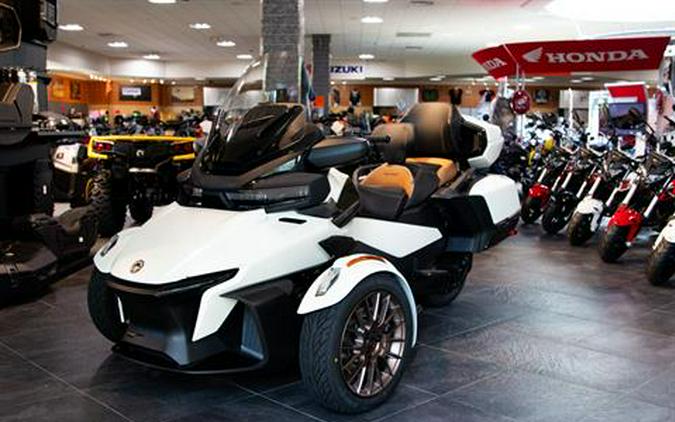 2024 Can-Am Spyder RT Sea-to-Sky