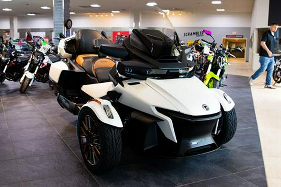 2024 Can-Am Spyder RT Sea-to-Sky