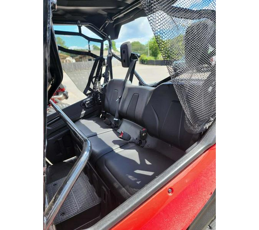 2025 Honda® Pioneer 1000-6 Deluxe Crew