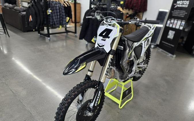 2025 Triumph TF 450RC