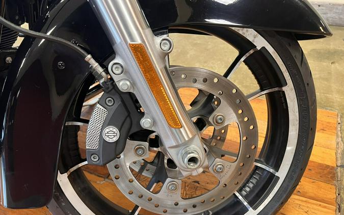 Used 2021 Harley-Davidson Street Glide Special Grand American Touring Motorcycle For Sale Near Memphis, TN