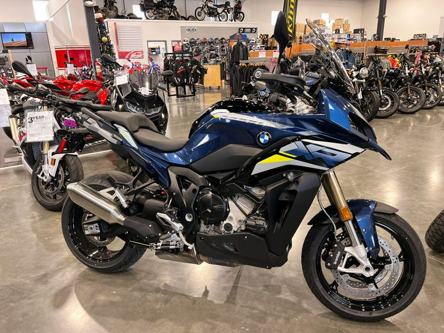 New 2025 BMW S 1000 XR Demo