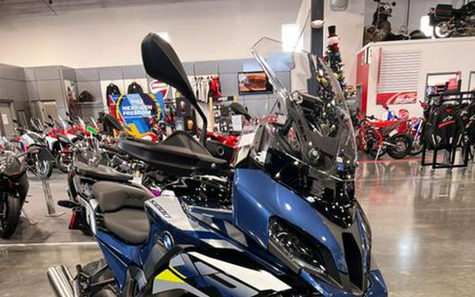 New 2025 BMW S 1000 XR Demo
