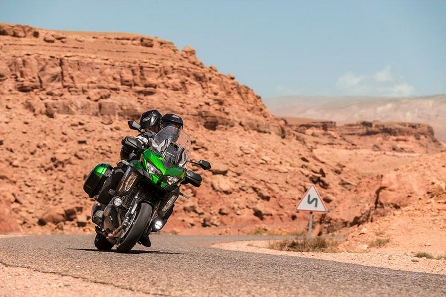 2020 Kawasaki Versys® 1000 SE LT+