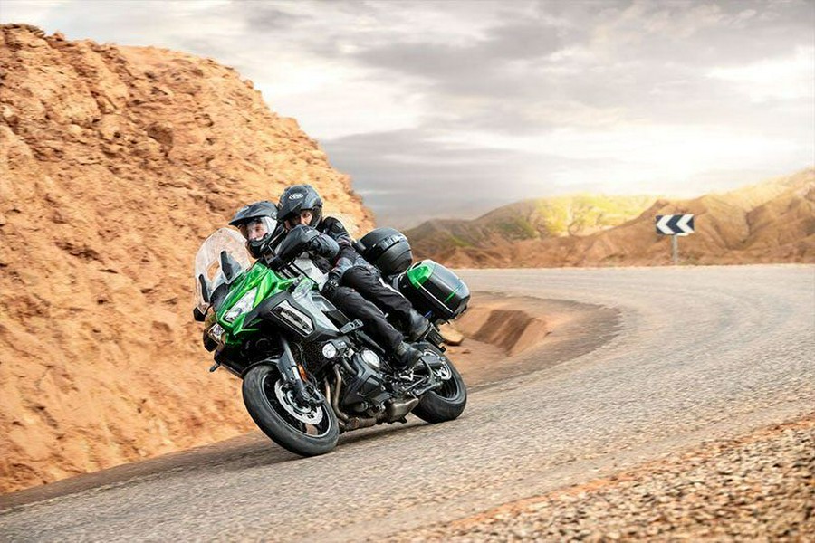 2020 Kawasaki Versys® 1000 SE LT+