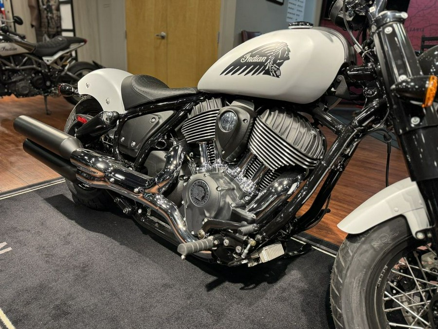 2024 Indian Motorcycle® Chief Bobber ABS Ghost White Metallic Smoke