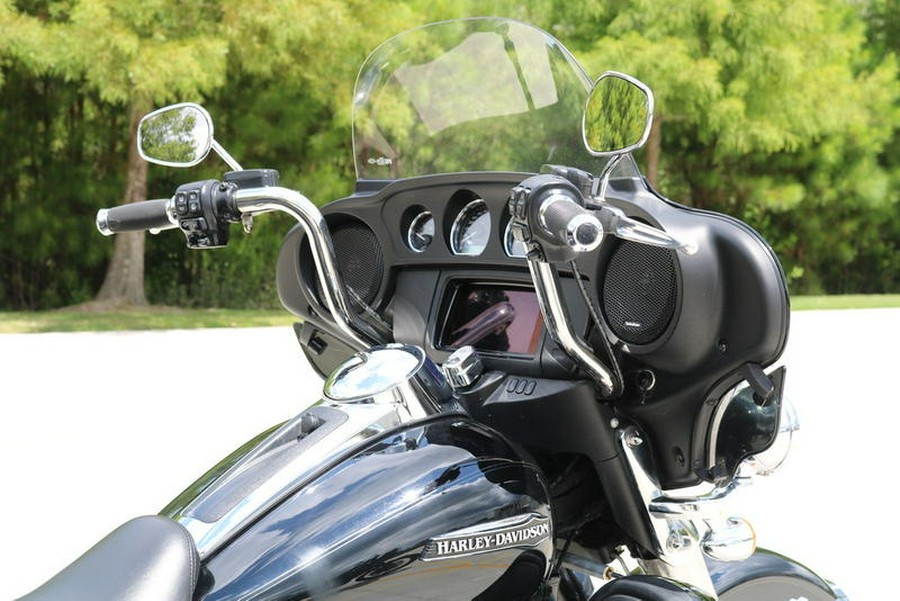 2020 Harley-Davidson® FLHTCUTG - Tri Glide® Ultra