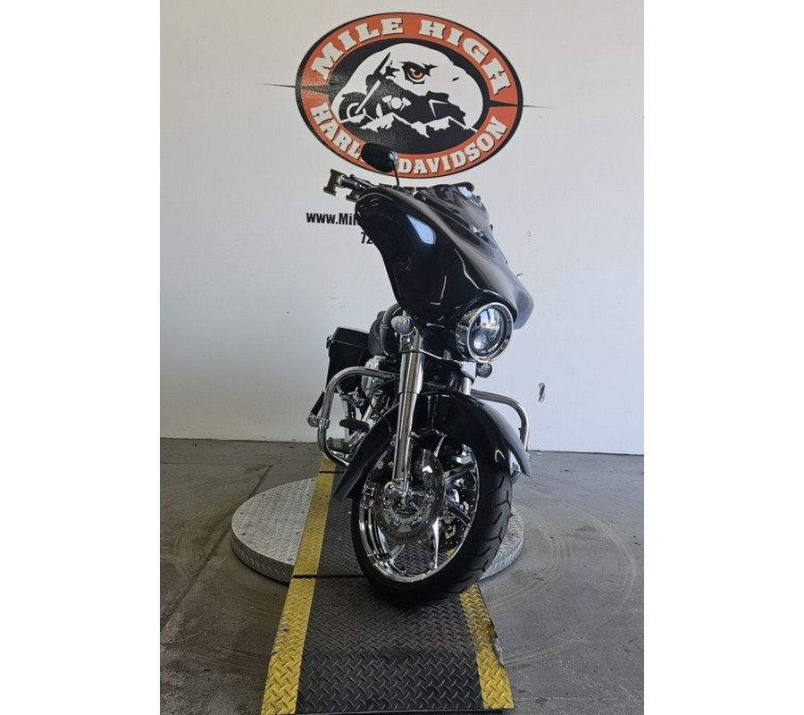 2012 Harley-Davidson® FLHX - Street Glide®