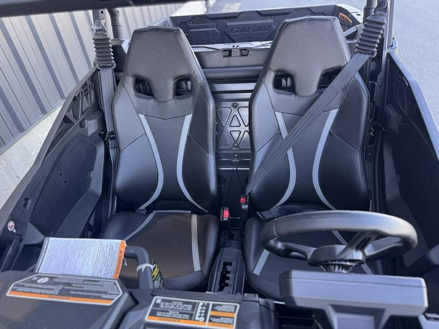 2026 Can-Am® Commander XT 1000R