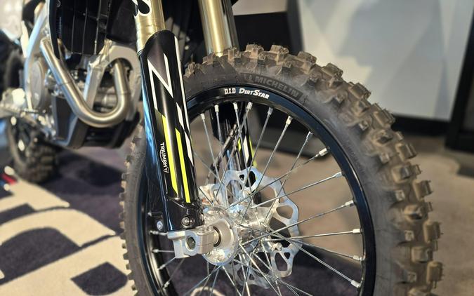 2026 Triumph TF 450E