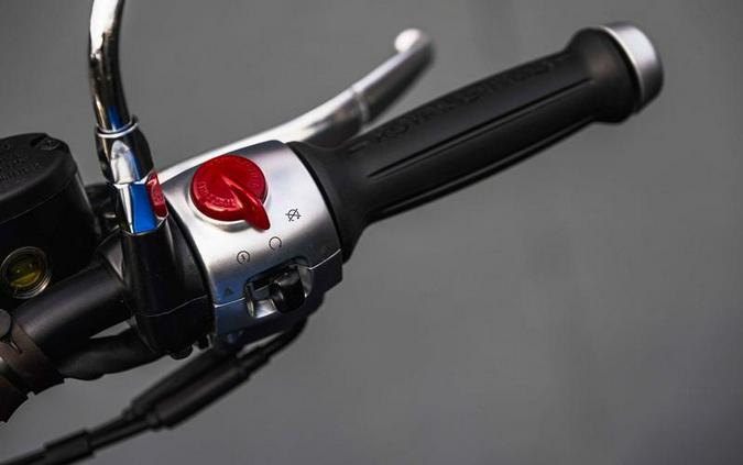 2024 Royal Enfield Super Meteor 650 Astral Blue