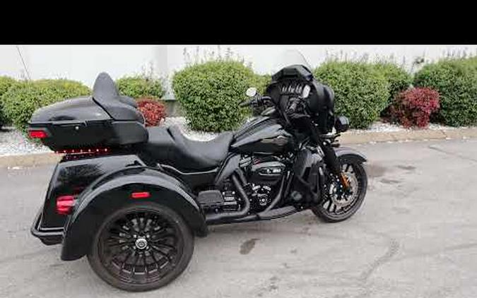 2025 Harley-Davidson Tri Glide® Ultra