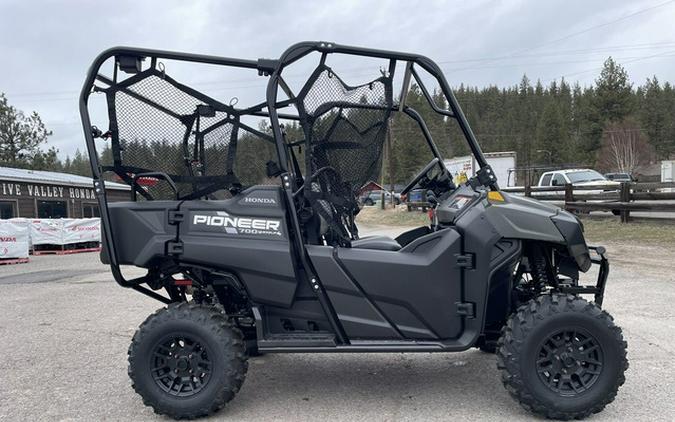 2026 Honda Pioneer 700-4 Deluxe
