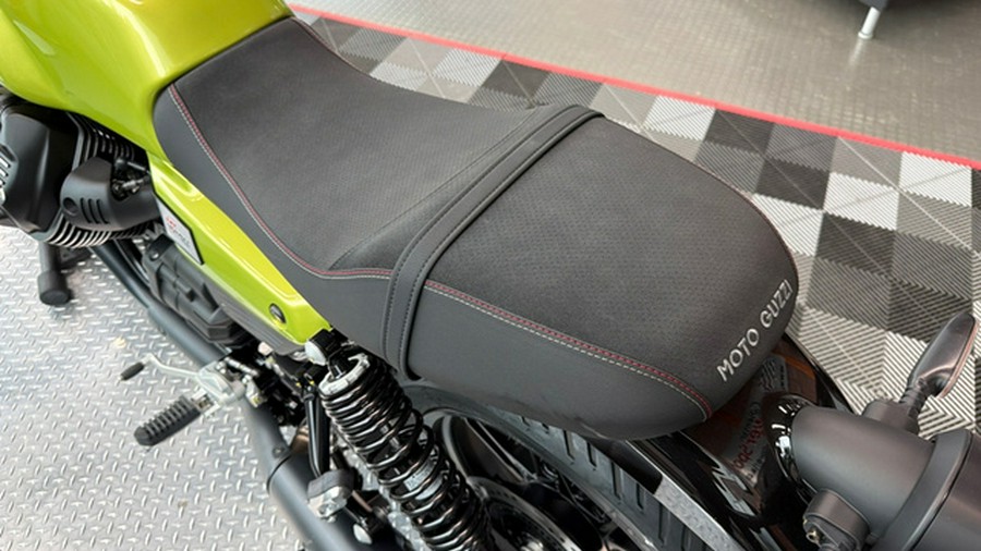 2026 Moto Guzzi V7 Sport