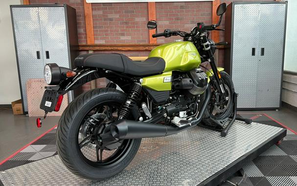 2026 Moto Guzzi V7 Sport