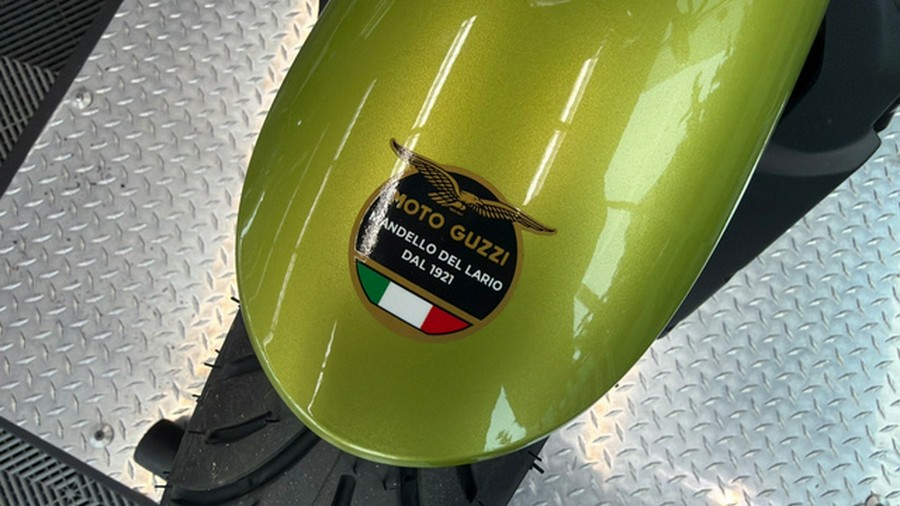 2026 Moto Guzzi V7 Sport
