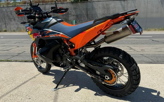 2027 KTM Adventure 890 R Rally