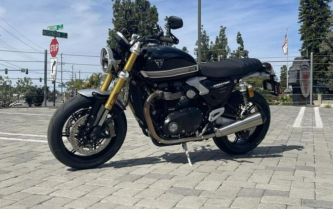 2025 Triumph Speed Twin 1200 RS Sapphire Black