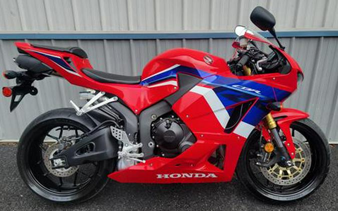 2021 Honda CBR600RR First Look Preview