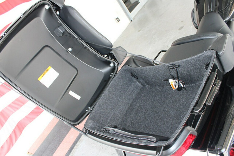 New 2025 Harley-Davidson Tri Glide Ultra FLHTCUTG Trike For Sale In Miami, Florida