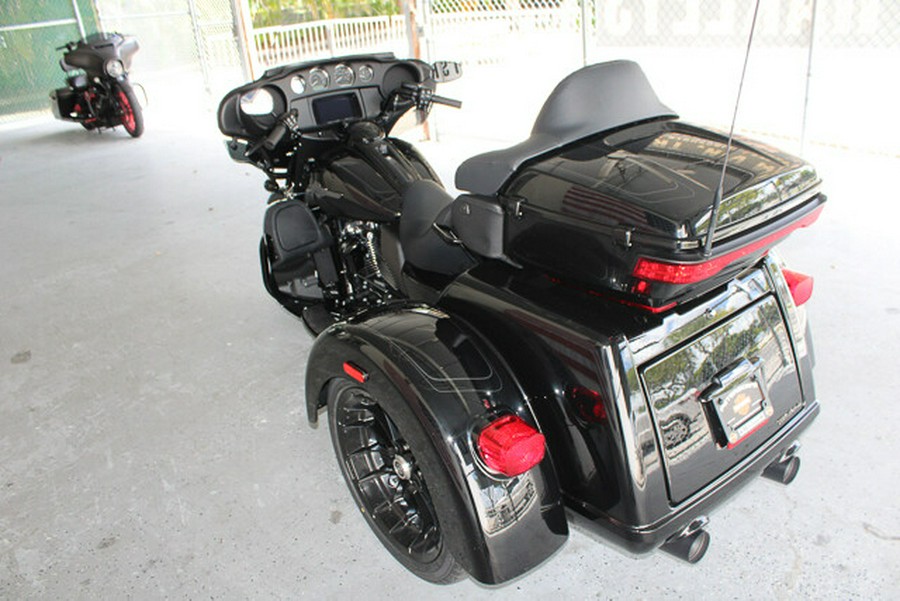 New 2025 Harley-Davidson Tri Glide Ultra FLHTCUTG Trike For Sale In Miami, Florida