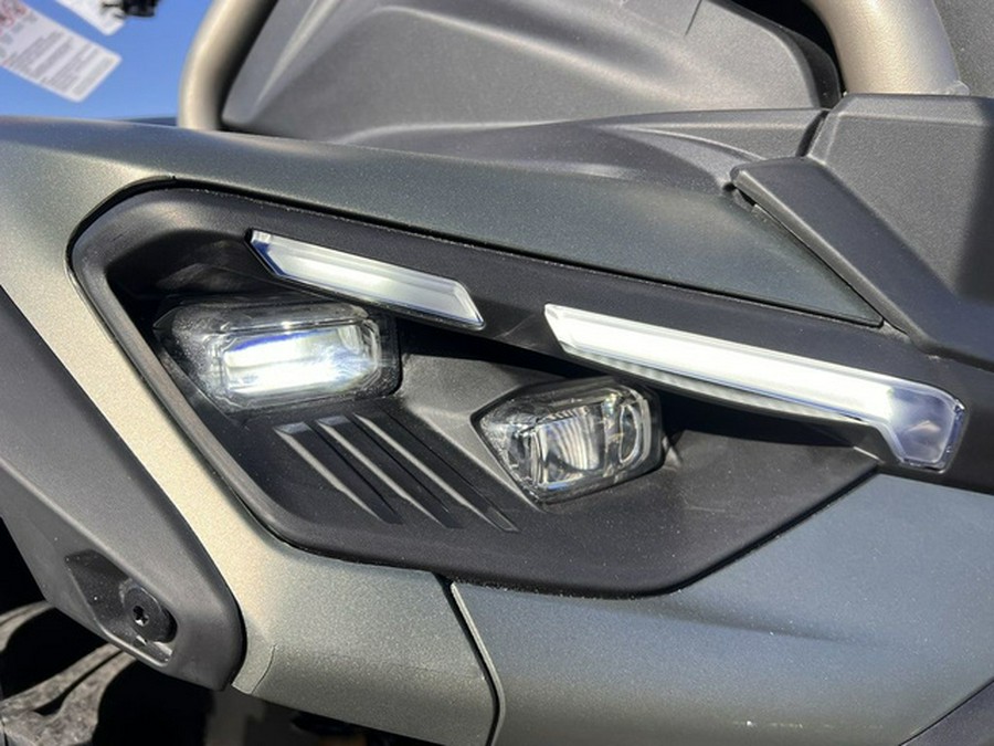 2026 Can-Am Outlander X Mr 1000R Loft Green Satin