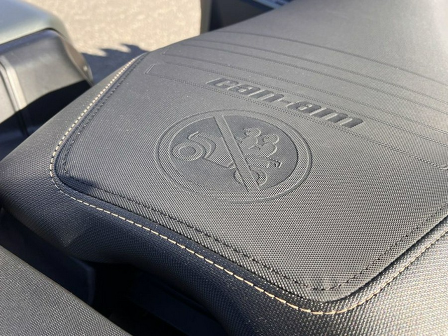 2026 Can-Am Outlander X Mr 1000R Loft Green Satin