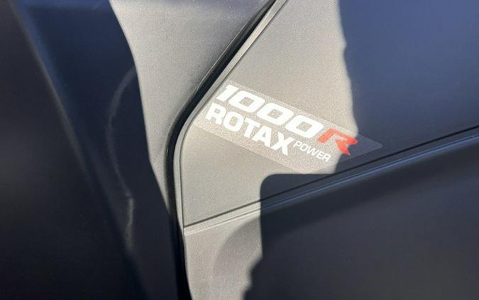 2026 Can-Am Outlander X Mr 1000R Loft Green Satin