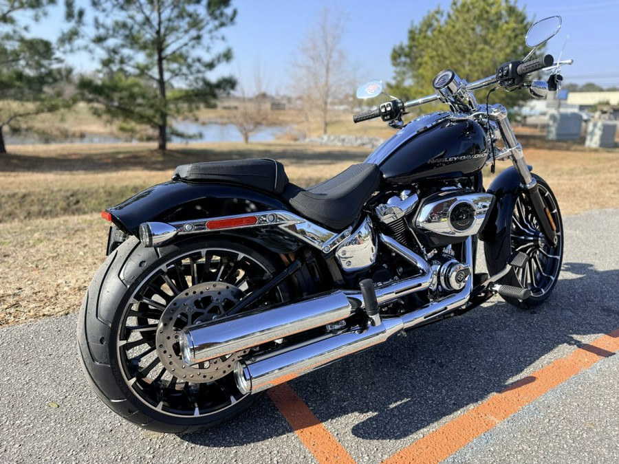 2026 Harley-Davidson® FXBR Breakout®