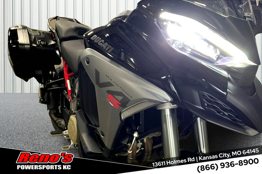 2026 Ducati Multistrada V4 S TRAVEL & RADAR