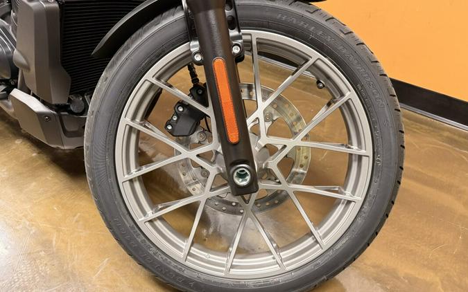 RH975S 2026 Nightster Special®