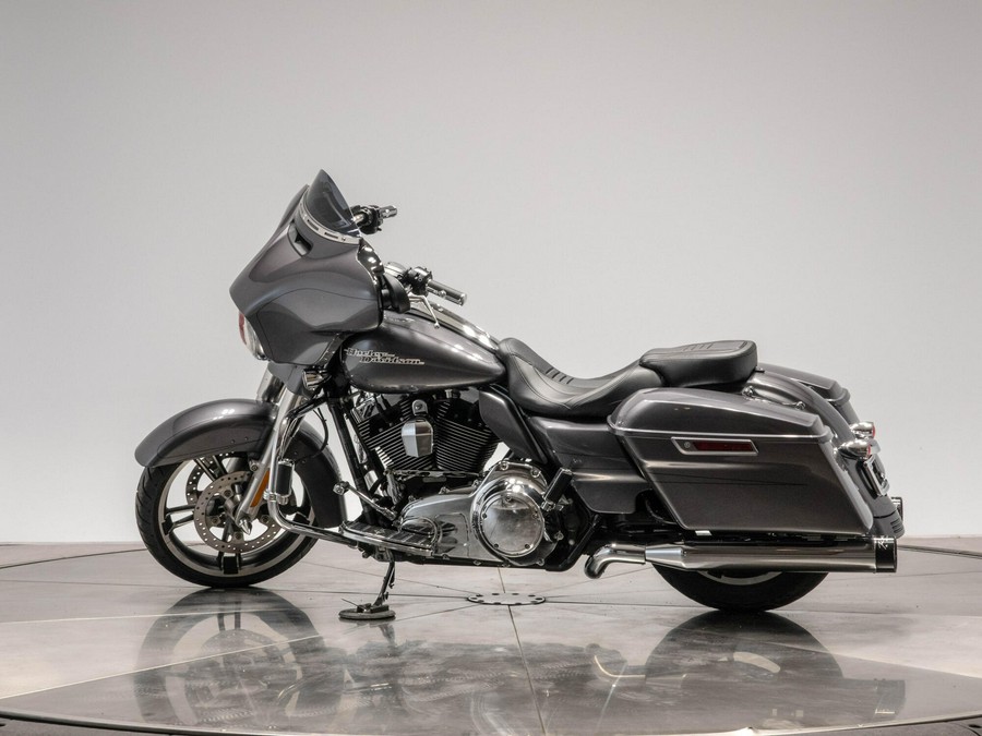 2014 HARLEY-DAVIDSON FLHXS STREET GLIDE SPECIAL in Charcoal Pearl