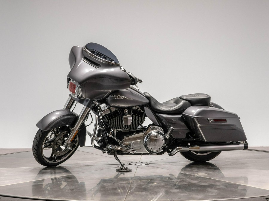 2014 HARLEY-DAVIDSON FLHXS STREET GLIDE SPECIAL in Charcoal Pearl