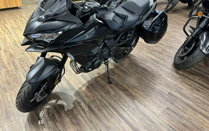 2022 Kawasaki Versys 650 LT Review [17 Fast Facts]