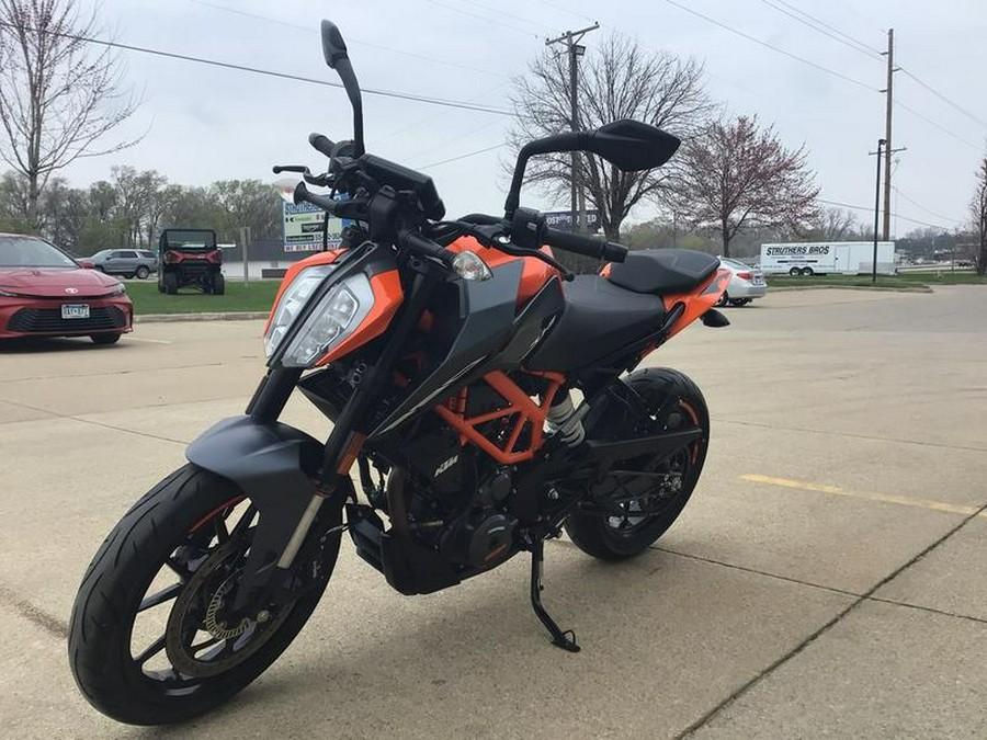 2023 KTM 390 Duke