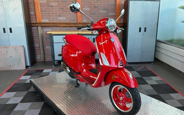2026 Vespa Primavera 150 Red
