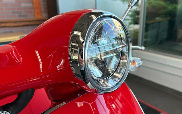 2026 Vespa Primavera 150 Red
