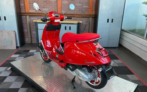 2026 Vespa Primavera 150 Red