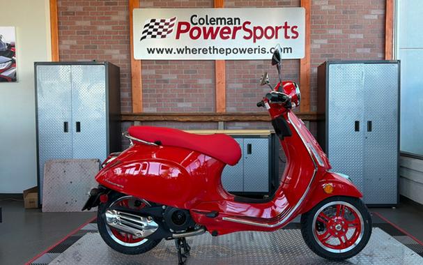 2026 Vespa Primavera 150 Red