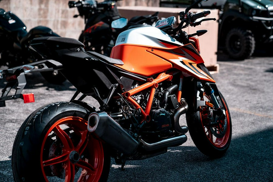 2023 KTM 1290 Super Duke R Evo