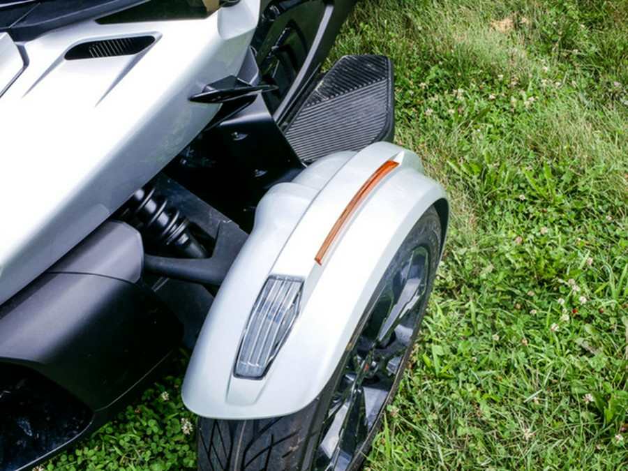 2023 Can-Am Spyder RT Limited Dark Wheels