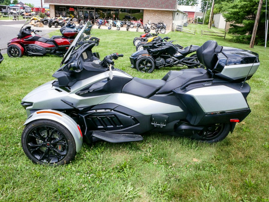 2023 Can-Am Spyder RT Limited Dark Wheels