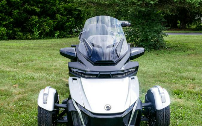 2023 Can-Am Spyder RT Limited Dark Wheels