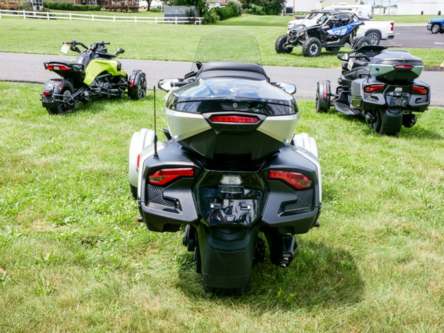 2023 Can-Am Spyder RT Limited Dark Wheels