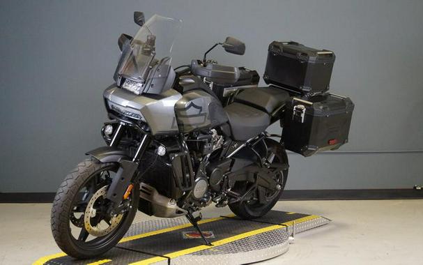 2022 Harley-Davidson® RA1250S - Pan America™ 1250 Special