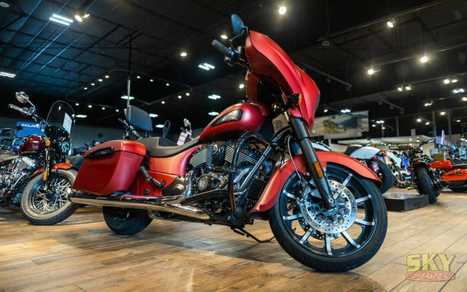 2022 Indian Chieftain Dark Horse Ruby Smoke