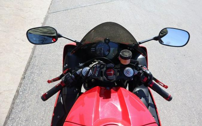 2014 Yamaha YZF-R1